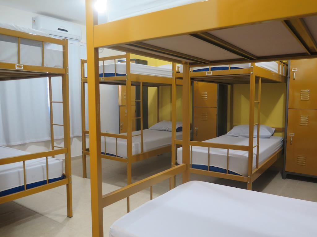 ريو دي جانيرو Walk On The Favela Hostel المظهر الخارجي الصورة