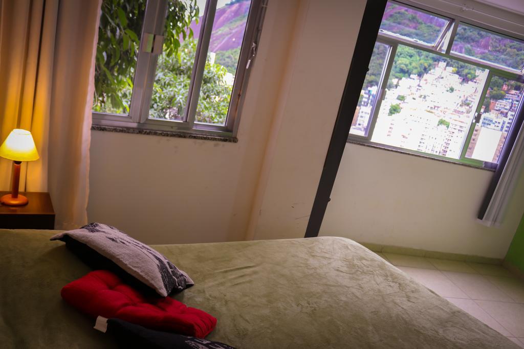 ريو دي جانيرو Walk On The Favela Hostel المظهر الخارجي الصورة