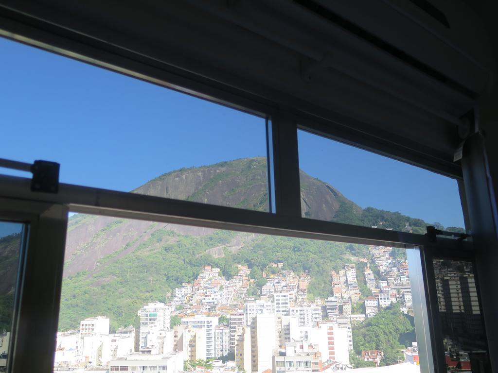 ريو دي جانيرو Walk On The Favela Hostel المظهر الخارجي الصورة