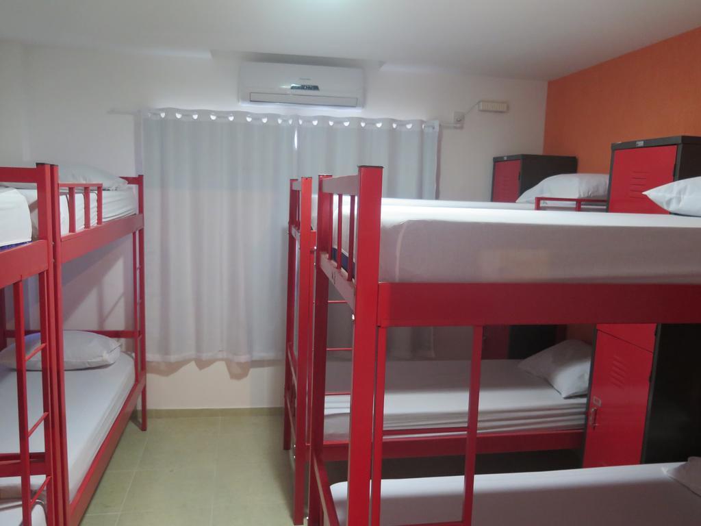 ريو دي جانيرو Walk On The Favela Hostel المظهر الخارجي الصورة