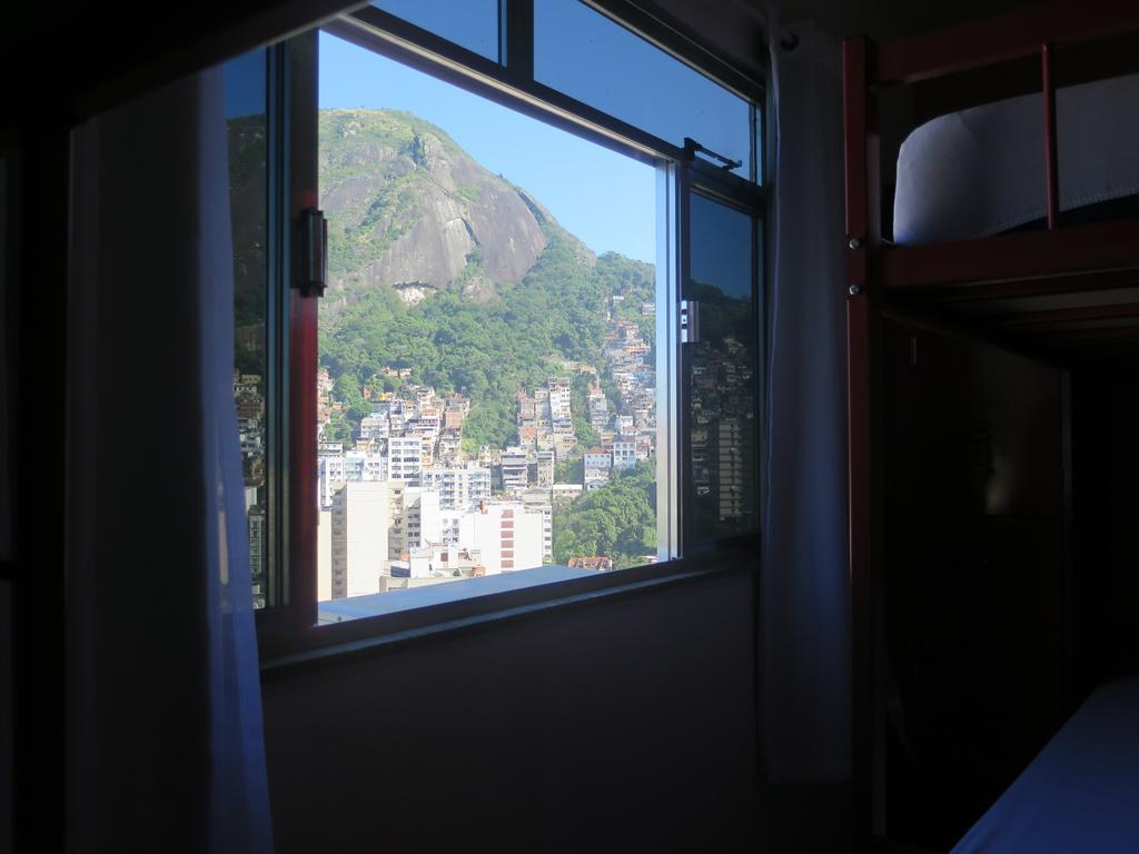 ريو دي جانيرو Walk On The Favela Hostel المظهر الخارجي الصورة