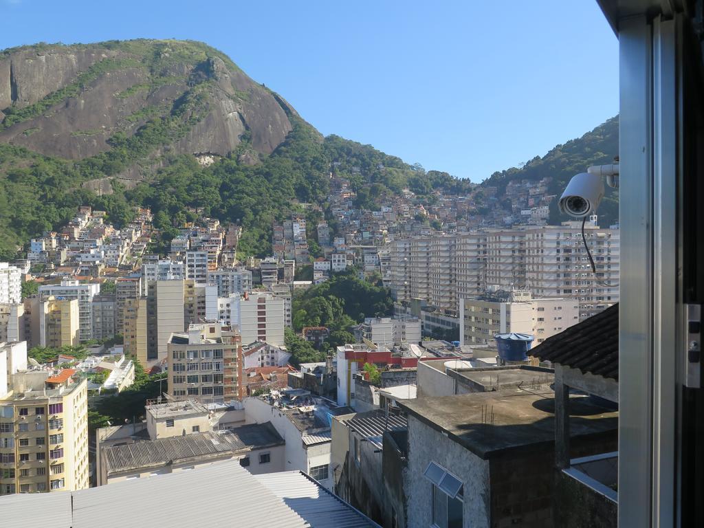 ريو دي جانيرو Walk On The Favela Hostel المظهر الخارجي الصورة