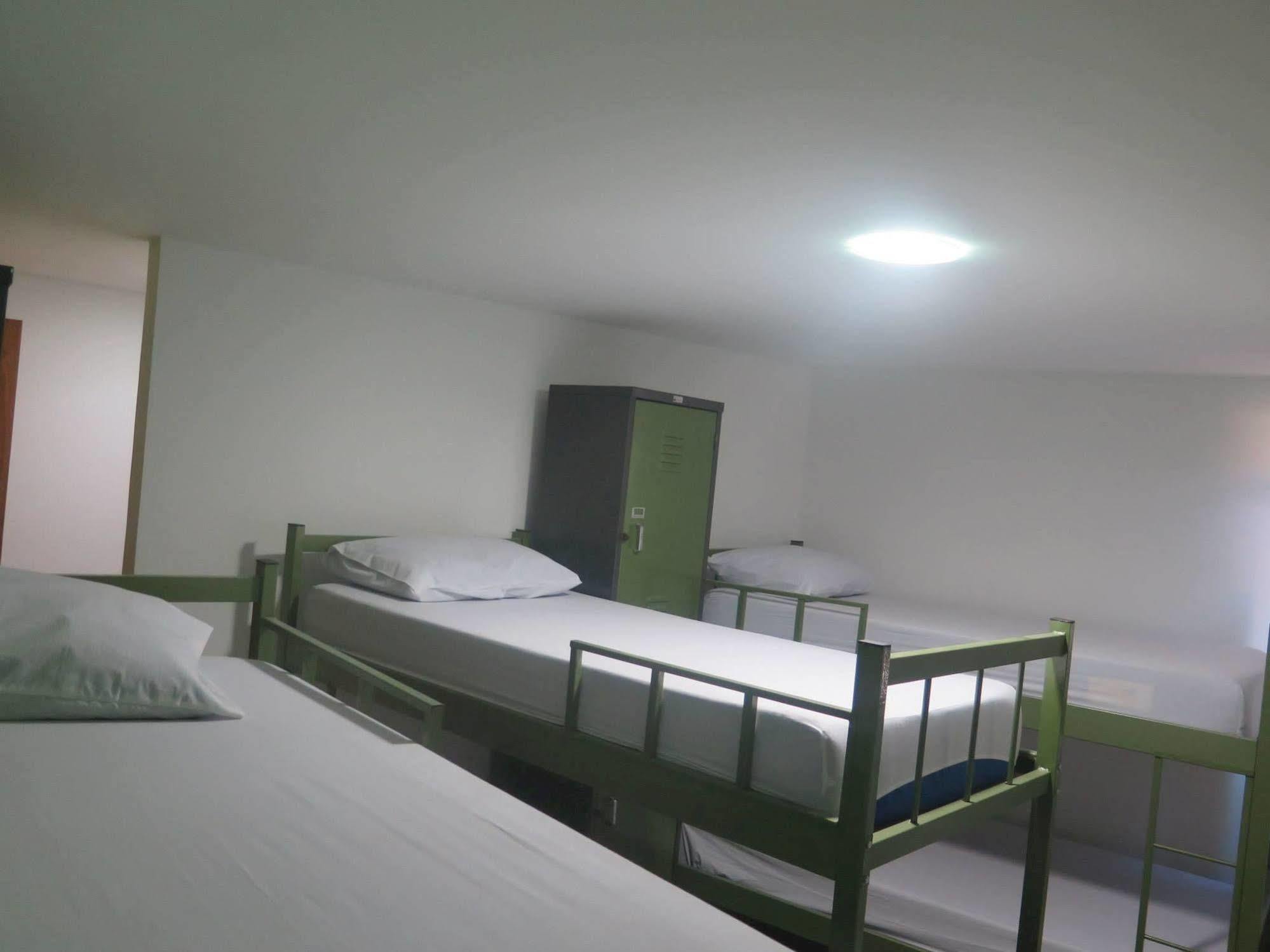 ريو دي جانيرو Walk On The Favela Hostel المظهر الخارجي الصورة