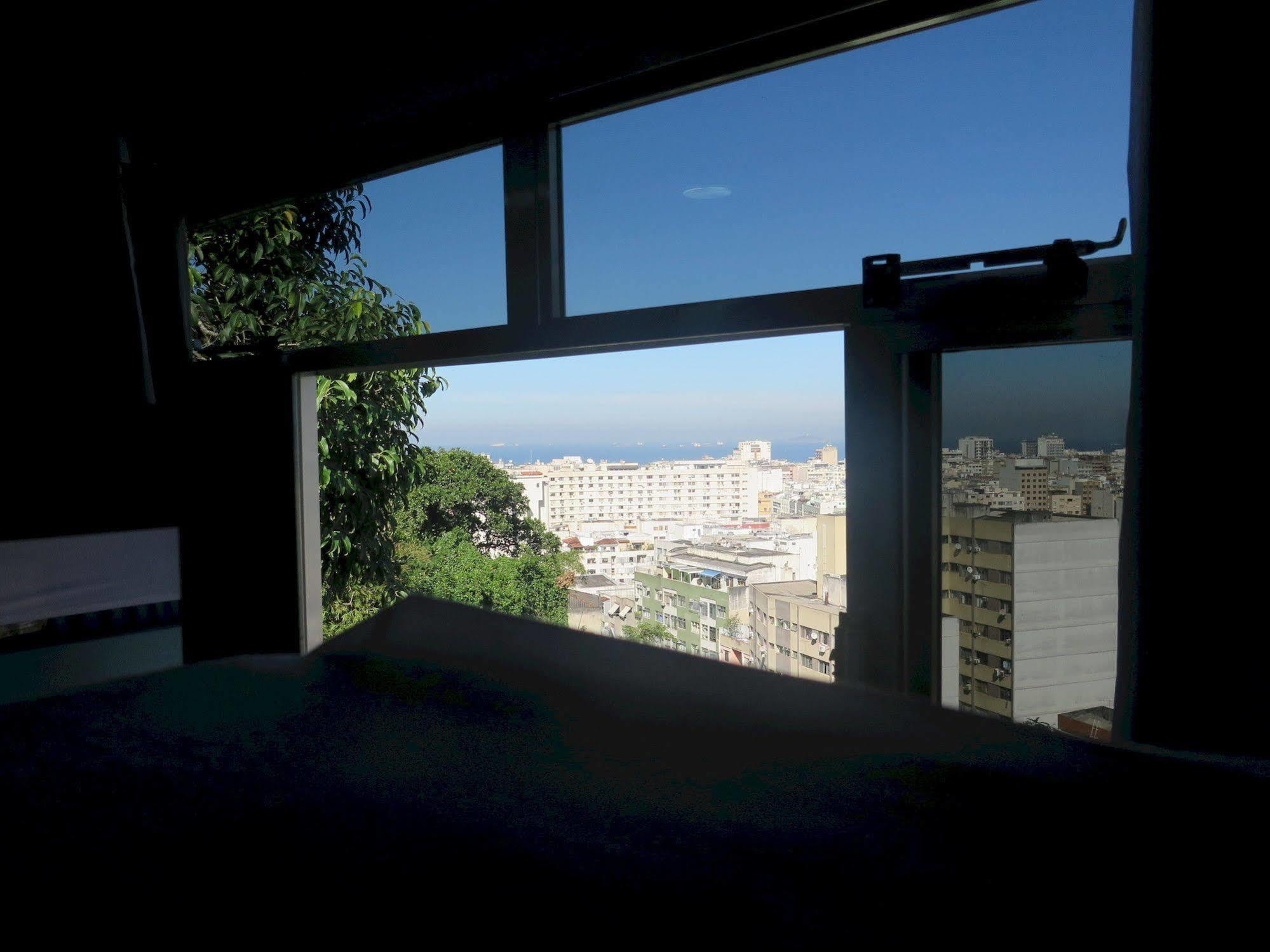 ريو دي جانيرو Walk On The Favela Hostel المظهر الخارجي الصورة