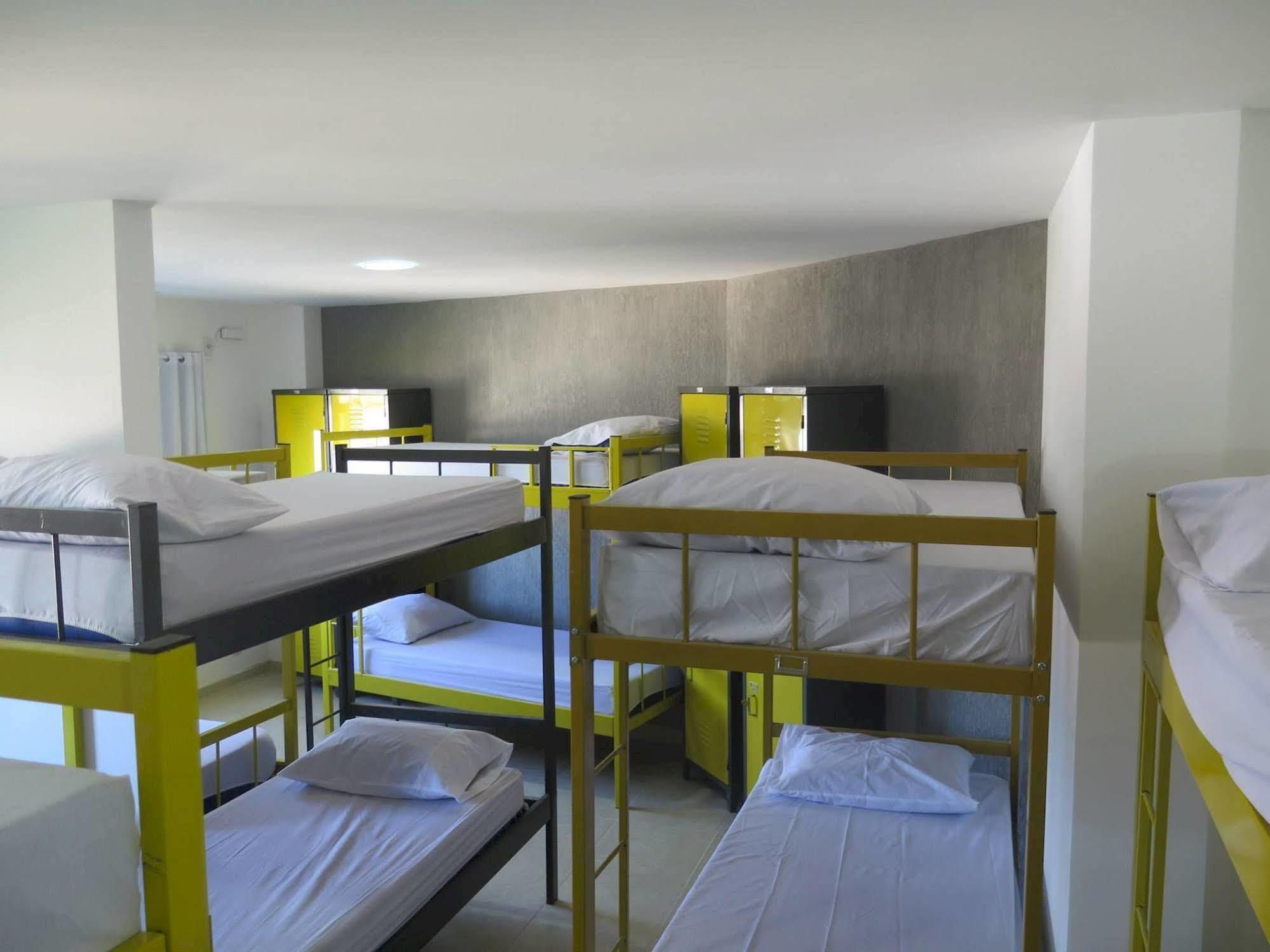 ريو دي جانيرو Walk On The Favela Hostel المظهر الخارجي الصورة